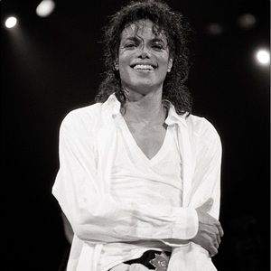 Meet your Posher, Chloe